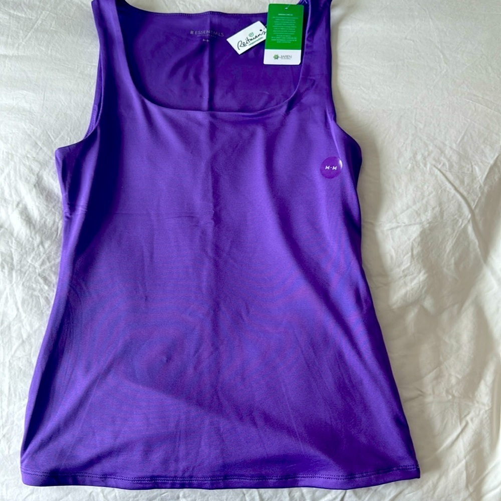 Reitmans tank top M NWT